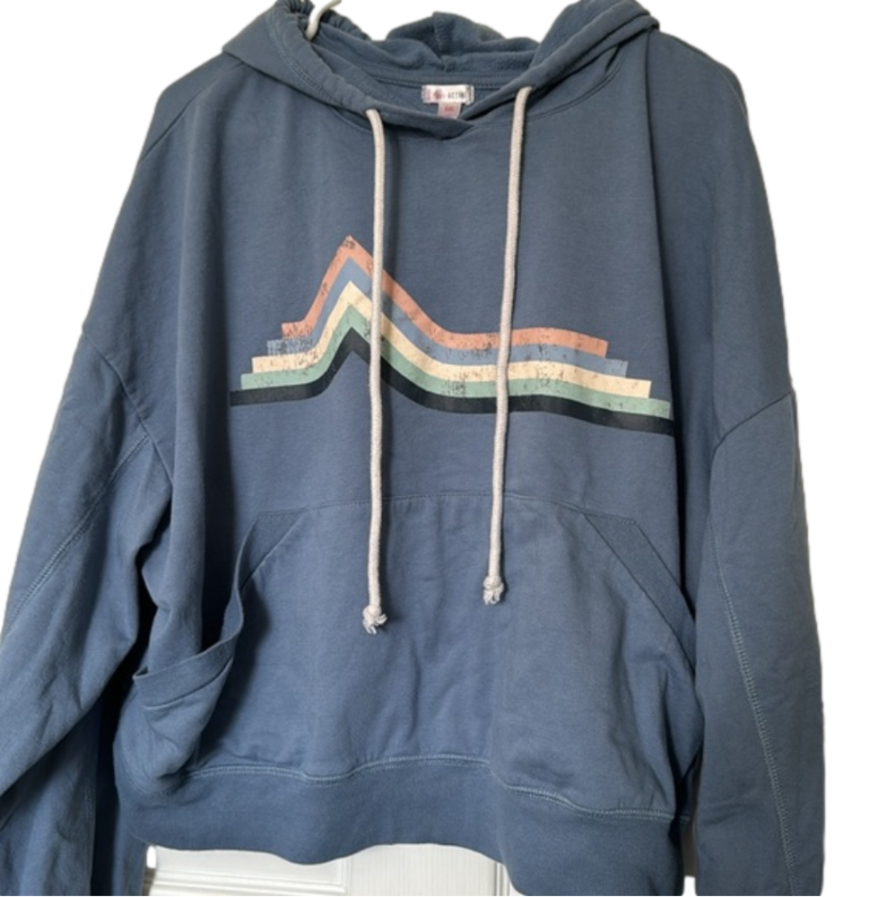 Flirtitude XXL Hoodie / Pullover‎ with Pastel Wave Design